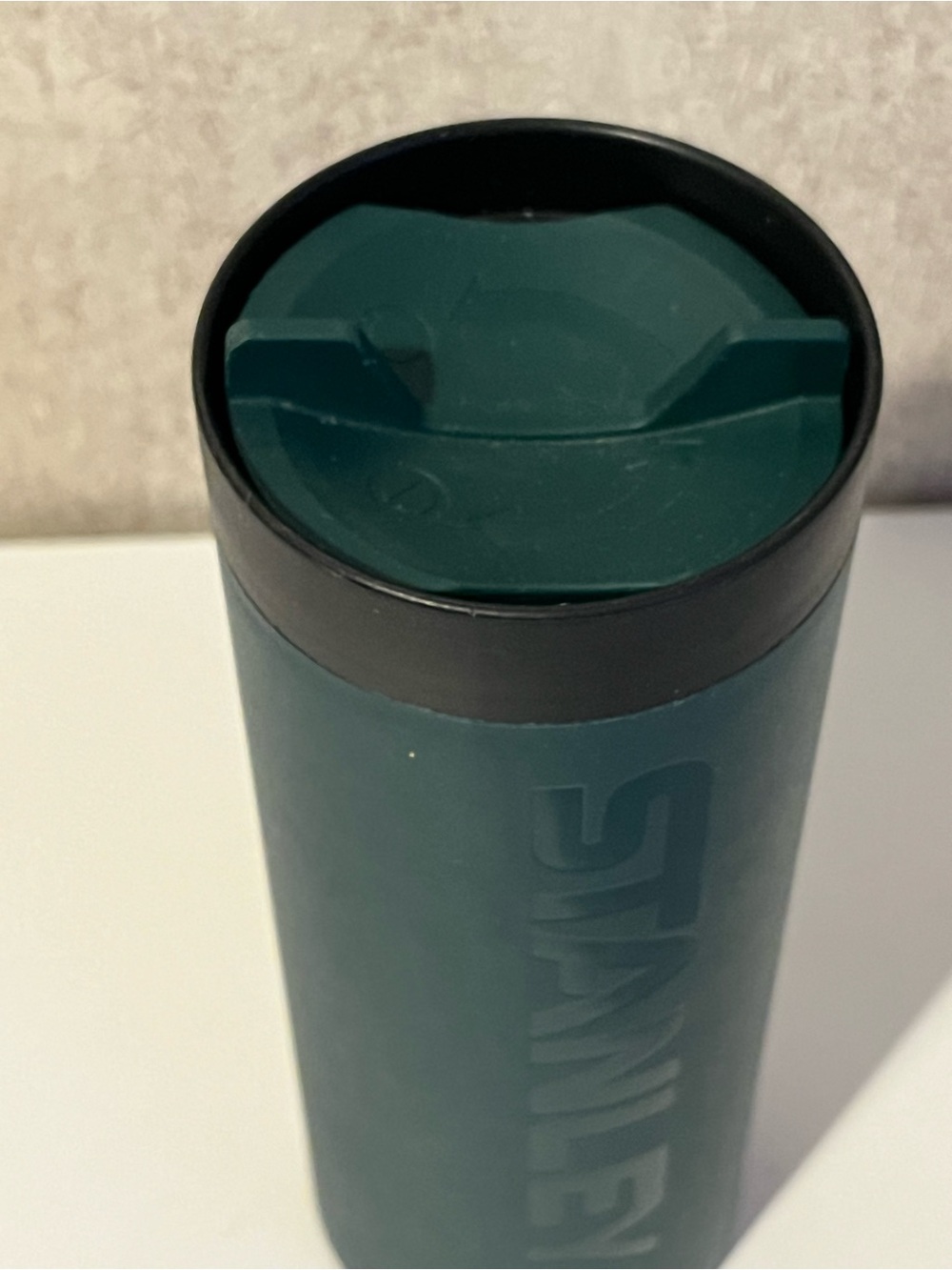 Stanley 16oz Insulated Tall Green Mug Green with Logo - Picture 3 of 5